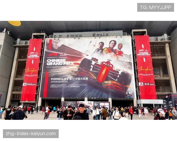TI15上海站场馆Vlog：带你提前踩点，看世界顶级选手的对线舱长什么样✨